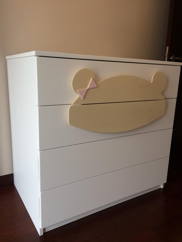 Fox Drawers White Dresser